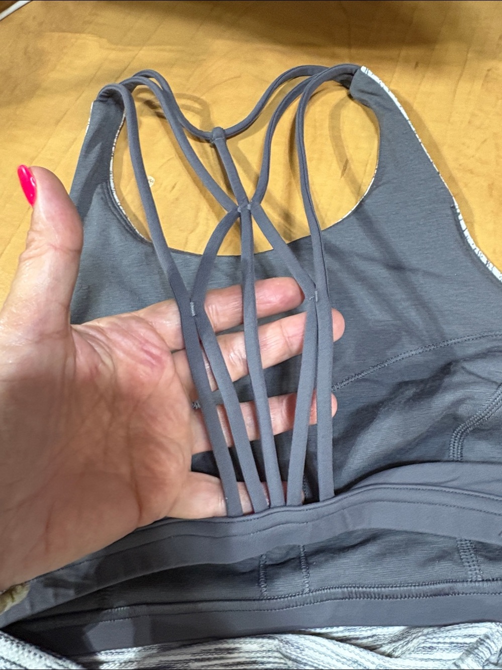 Lululemon Wild Tank - Picture 4 of 5